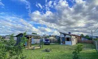 Imagem 5: Casa com terreno grande próximo a Guarda do Embaú ?