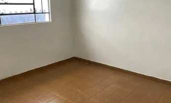 Imagem 5: Casa Residencial Prox. Av. Maringa, 03 quartos - Londrina - Paraná