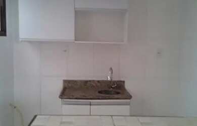 Imagem 4: Casa 1/4 em Vilas do Atlântico em rua fechada