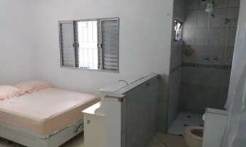 Imagem 3: Ampla suíte Quarto com aluguel por R$800 /mês