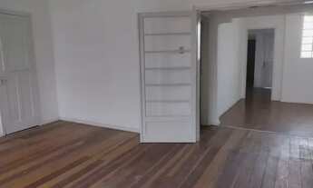 Imagem 2: Porto Alegre - Apartamento Padrão - Menino Deus