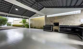 Imagem 3: Casa com piscina em condomínio - Residencial Tarumã