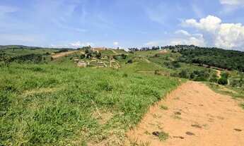 Imagem 4: Terreno com escritura ótima vista e valores acessíveis