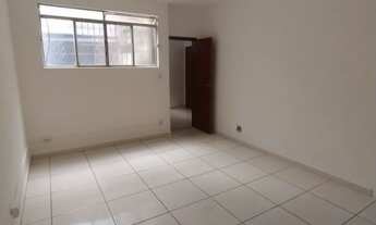 Imagem 2: Excelente apartamento com dois quartos no Centro!