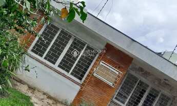 Imagem 3: Casa de 4 quartos com 3 vagas à venda no bairro Vila Ipiranga em Porto Alegre