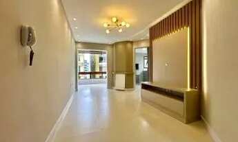 Imagem 16: No centro de Capão, junto a praça da igreja!!!