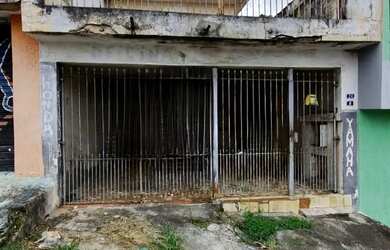 Imagem: Terreno Plano para venda com casa antiga