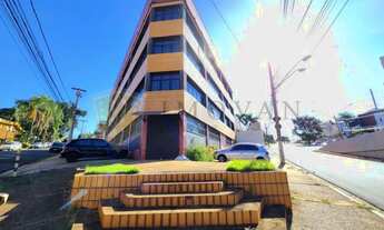 Imagem: Prédio Comercial com 4 Pavimentos