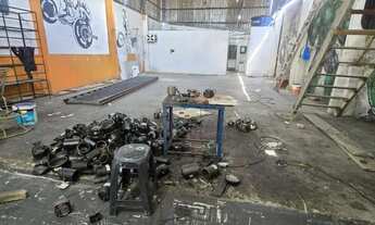 Imagem: VENDO GALPÃO JORGE TEIXEIRA 4 ETAPA PRINCIPAL