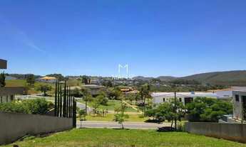 Imagem: LOTE DE 816 M² FRENTE À PRAÇA NO RESIDENCIAL