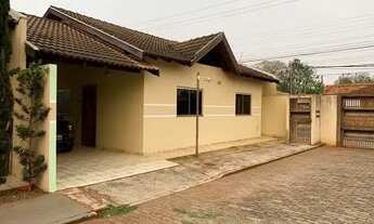 Imagem 2: Casa de condomínio para venda com 2 quartos e suíte