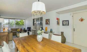 Imagem 2: Apartamento à venda em Menino Deus com 89 m², 3 quartos, 1 suíte, 2 vagas