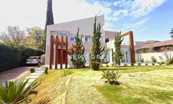 Imagem: Casa de condomínio em Rua Álvares Maciel