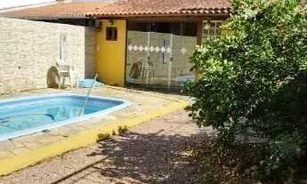 Imagem 5: Sobrado em Porto Alegre, no bairro Vila Nova, com 3 dormitório(s), e 3 banheiros