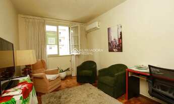 Imagem 2: Imóvel para venda possui 61 m2 com 2 quartos, living, banheiro, coz, área serv, em Centro