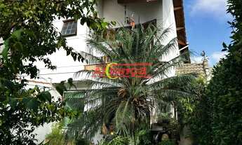 Imagem 6: Sobrado com 3 suítes, sala 2 ambientes, sótão aproveitado, churrasqueira, garagem para 6 c