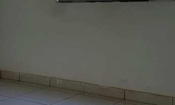 Imagem 6: Casa com 3 quartos sendo um suíte, sala, cozinha,área de serviços e garagem