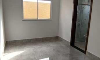 Imagem 3: Casa com 3 quartos 2 banheiros e área de piscina