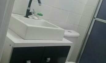 Imagem 4: Apartamento sírio cercado