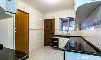 Imagem 4: Sobrado para venda tem 200 metros quadrados com 4 quartos em Jardim das Américas - Curitib