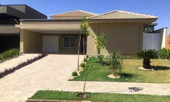 Imagem: Casa de condomínio para venda possui 205