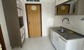 Imagem 7: Apartamento para venda possui 84 metros quadrados com 3 quartos em Pituba - Salvador - BA