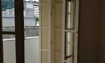 Imagem 3: Alugo/vendo amplo apartamento 2 quartos em edifício histórico na Glória