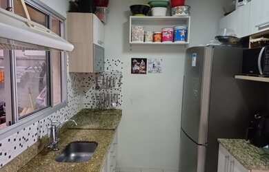 Imagem 4: Casa para venda possui 85 metros quadrados com 2 quartos em Colina de Laranjeiras - Serra