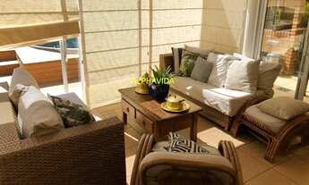 Imagem 4: Casa em Alphaville, com 4 dorm, sendo 2 suítes, piscina varanda fechada