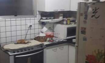 Imagem 2: Apartamento de 3 dormitórios com 1 banheiro, andar alto com uma ótima vista inclusa, loca