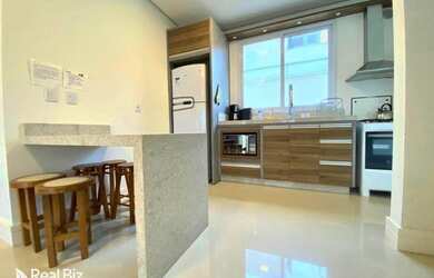 Imagem 2: GOVERNADOR CELSO RAMOS - Apartamento Padrão - Palmas