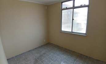 Imagem 4: Apartamento com 2 quartos em Bangu próximo a rua da Chita - Rio de Janeiro - RJ