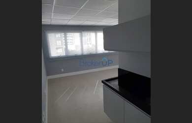 Imagem 5: Sala Comercial em Menino Deus - Porto Alegre