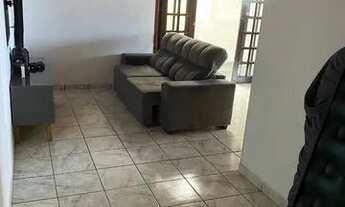 Imagem 3: Casa com 2 salões comerciais