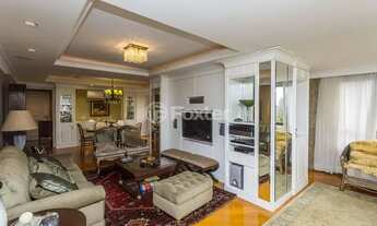 Imagem 2: Vendo Amplo apartamento 3 quartos suíte 3 garagens 168m² privativos no Bairro Petrópolis !