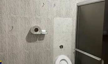 Imagem 6: Casa com 2 salões comerciais