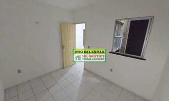 Imagem 3: Apartamento com 2 dormitórios para alugar, 40 m² por R$ 687/mês - Quintino Cunha - Fortale