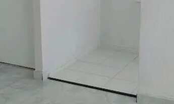 Imagem 3: Apartamento com 2 dormitórios, sala ampla para 2 ambientes, 1 banheiro, 1 vaga de garagem
