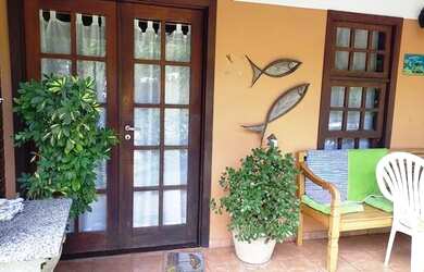 Imagem 4: Casa de condomínio para venda possui 90 metros quadrados com 3 quartos