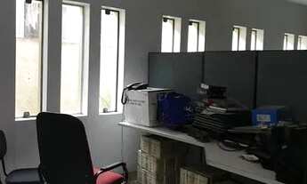 Imagem 2: Vendo prédio 2 pavimento 372 m2 de área construída, ótima localização