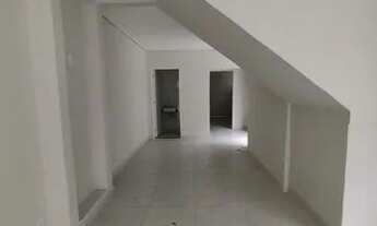 Imagem 2: Sobrado para aluguel possui 50 metros quadrados com 2 quartos em Bela Vista - São Paulo