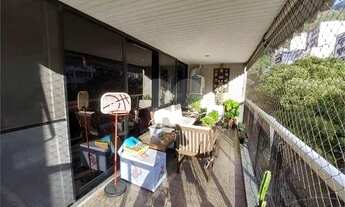 Imagem 3: Apartamento para venda possui 217 metros quadrados com 5 quartos em Tijuca - Rio de Janeir