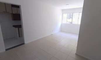 Imagem 4: Apartamento para aluguel tem 58 metros quadrados com 2 quartos em Pechincha - Rio de Janei