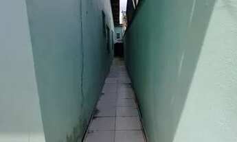 Imagem 3: /Casa no CJ Shangrila com 3 Qrts sendo 2 suítes e piscina - Parque Dez