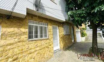 Imagem: Sobrado de rua com 2 dorm em ótima localização