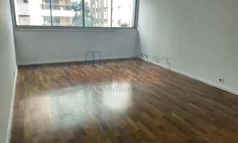 Imagem 1: Apartamento na Vila Mariana, na Avenida Conselheiro Rodrigues Alves, com 2 quartos, 1 vaga