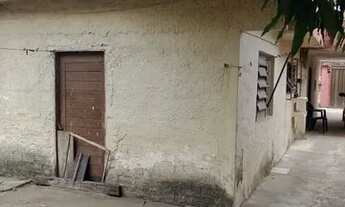 Imagem 4: Lote/Terreno para venda possui 300 metros quadrados com 1 quarto