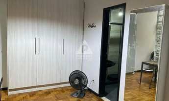 Imagem 5: Excelente apartamento de quarto e sala em Botafogo. Imóvel reformado, trata-se de um conju