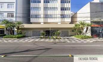 Imagem 2: Apartamento 18º andar I 4 quartos (1 suíte) I 247m² no Ed. Rio de Janeiro Semi Mobiliado