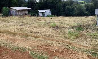 Imagem 4: Chácara 1038 M2 com Rio do Salto ao fundo - 20x50 / Água e Luz